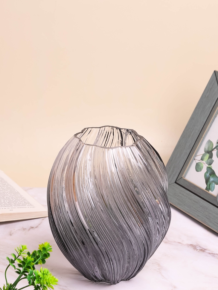 Ваза стекло Гармония h21 d18см К графит Ваза стекло Гармония h21 d18см К графит