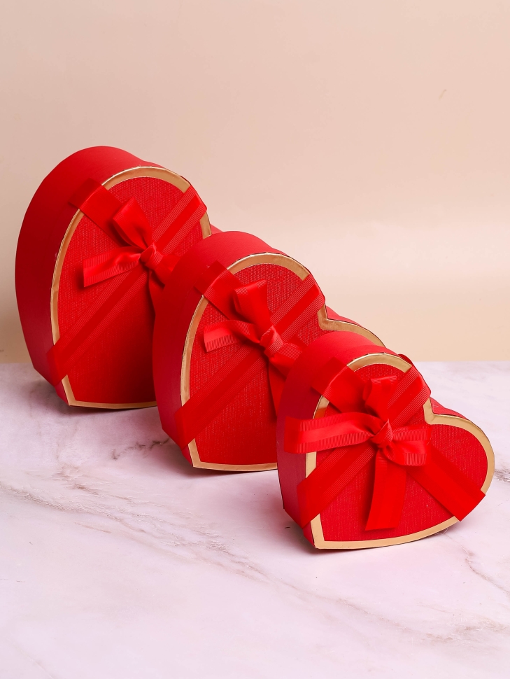 Коробка Сердце набор из 3шт 22х20х9см золотая кайма с бантом красный