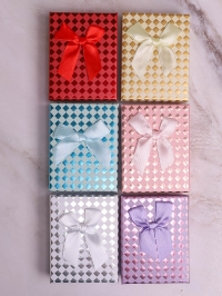 Коробка прямоугольник 7х9х2,8см ромбики микс