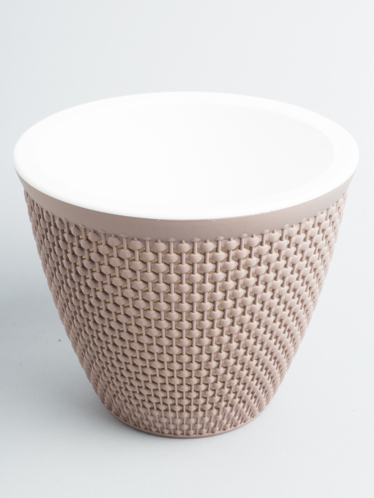 Кашпо из пластика "Ротанг" 3л. h16.5см,d19 фраппе