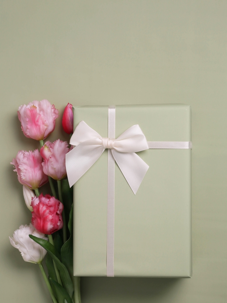 Пленка матовая 50мкм 58см х 10м Флора зеленый молочный Пленка матовая 50мкм 58см х 10м Флора зеленый молочный