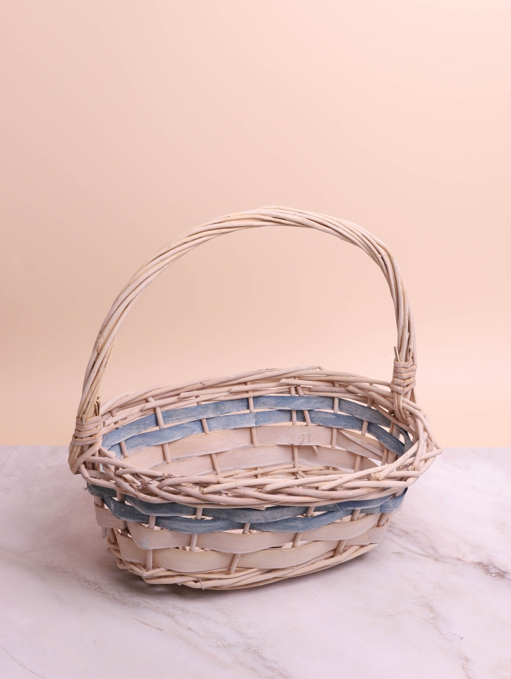 Корзина плетеная (ива) 33x25хH13/32см A-5-1 Корзина плетеная (ива) 33x25хH13/32см A-5-1