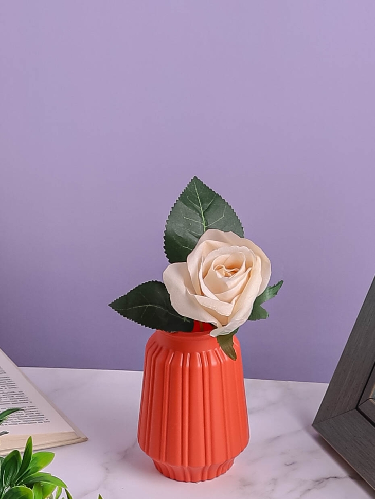 Ваза пластиковая H12,3 х D4,8х6см AS3543 оранжевый