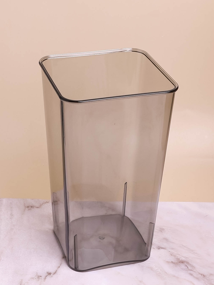 Ваза пластиковая прозрачная трапеция H24,5 х D14х11см серый Ваза пластиковая прозрачная трапеция H24,5 х D14х11см серый