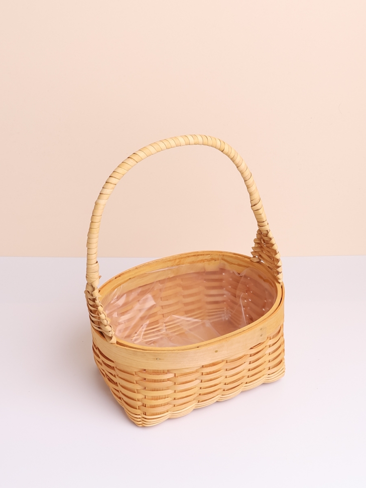 Корзина плетеная (ель) 23,5х20х11/30см натуральный Корзина плетеная (ель) 23,5х20х11/30см натуральный