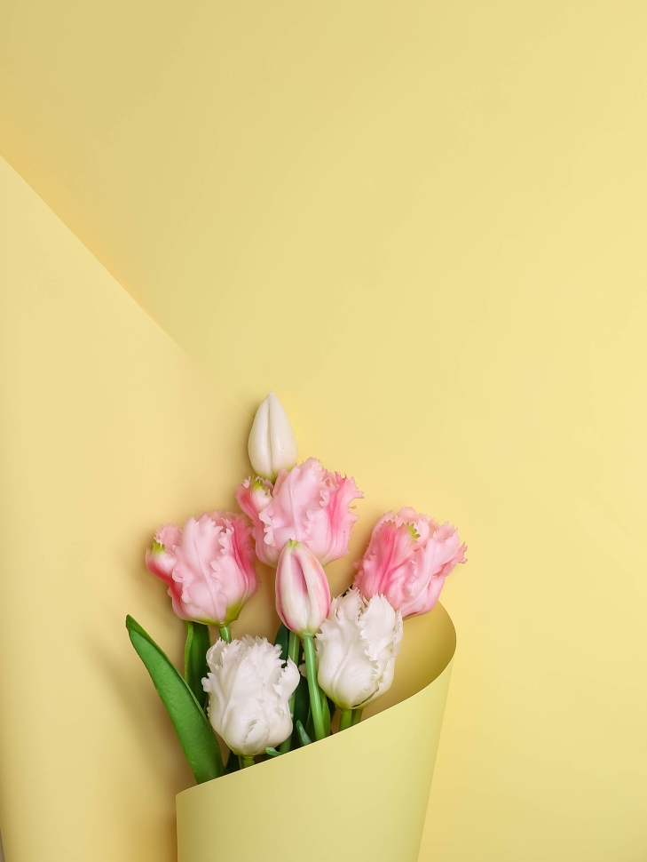 Пленка матовая 50мкм 58см х 10м Флора слоновая кость Пленка матовая 50мкм 58см х 10м Флора слоновая кость