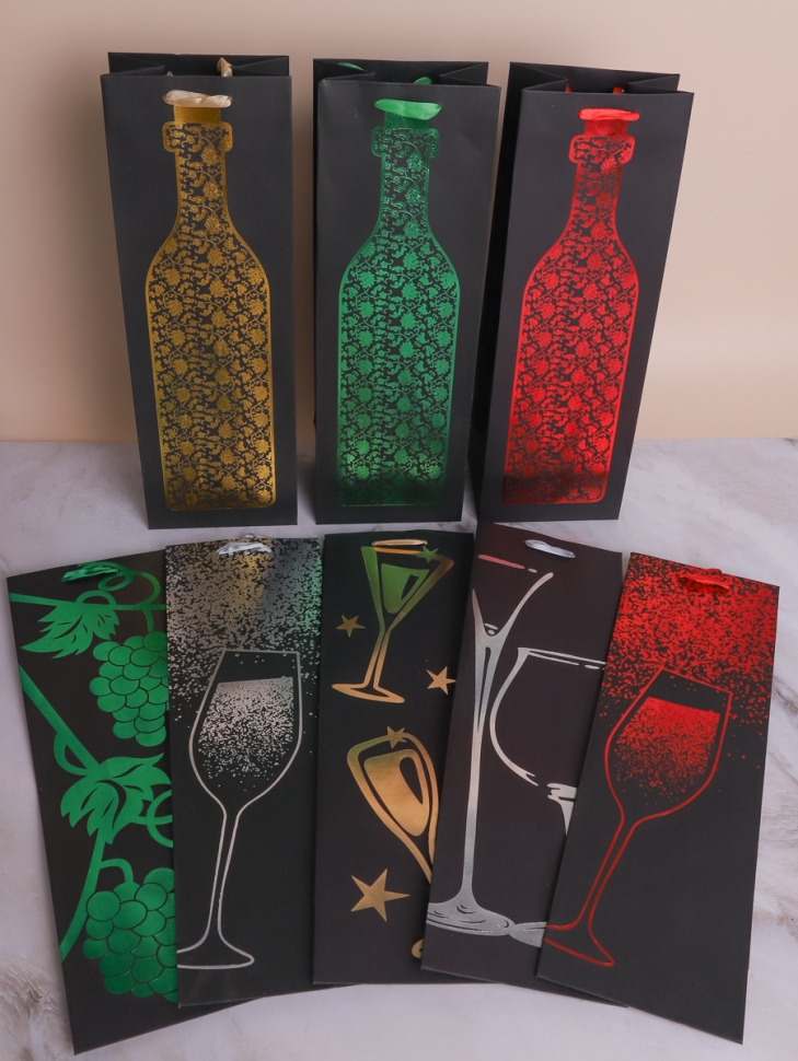 Сумочка подарочная под бутылку 36х8х13см микс Сумочка подарочная под бутылку 36х8х13см микс