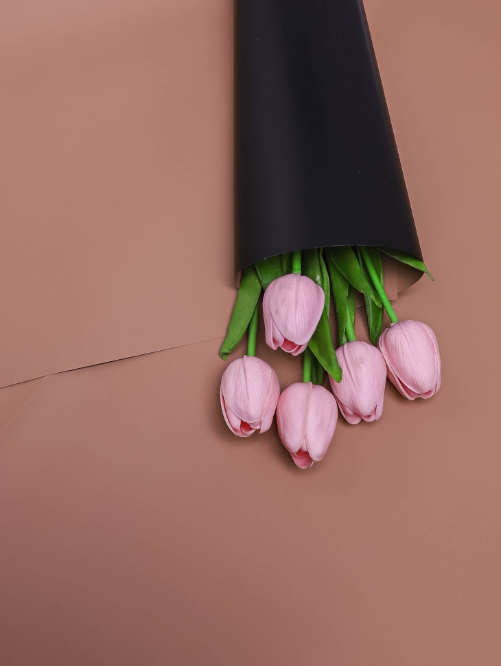 Пленка матовая 58смх58см 10 листов 65мкм РЦ двухцветная черный/бежевый