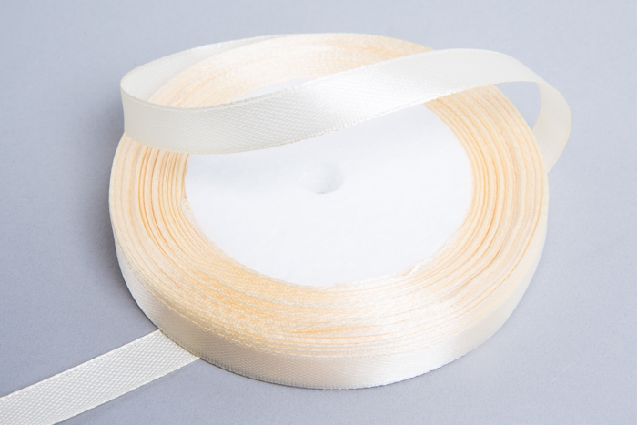 Лента атласная 10мм х 25ярд JD шампань