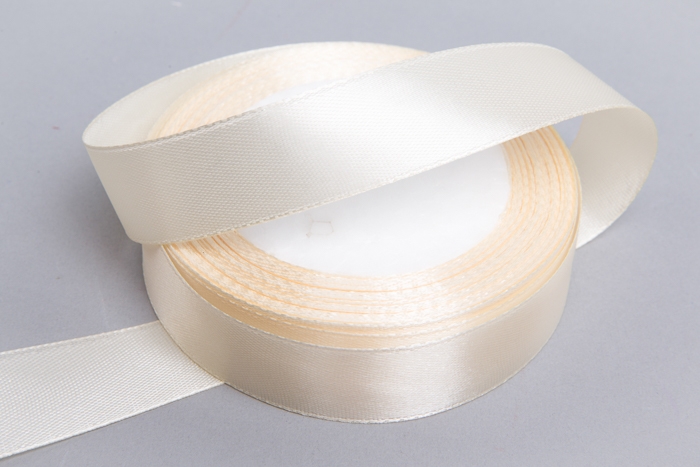 Лента атласная 20мм х 25ярд  JD шампань