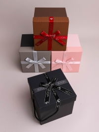 Коробка квадрат 13х13х13см Вечная любовь с бантом микс 