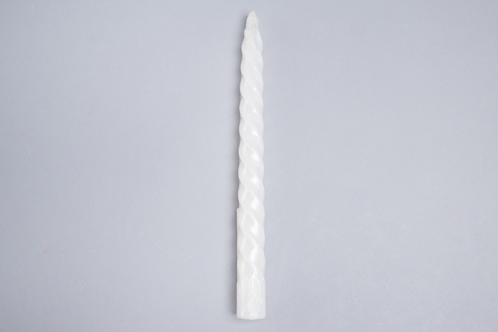 Свеча витая 25x250мм белый