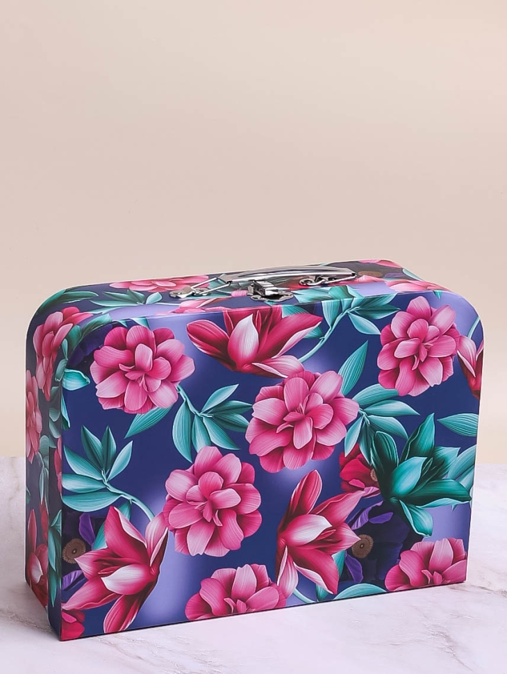 Коробка чемодан 25x18,8x8,8см T221-8 цветы на синем Коробка чемодан 25x18,8x8,8см T221-8 цветы на синем