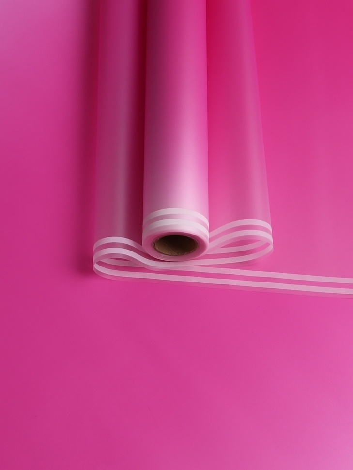 Пленка матовая 50мкм 58см х 10м прозрачный кант фуксия