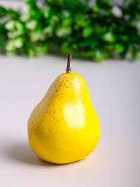 Груша 10см желтая