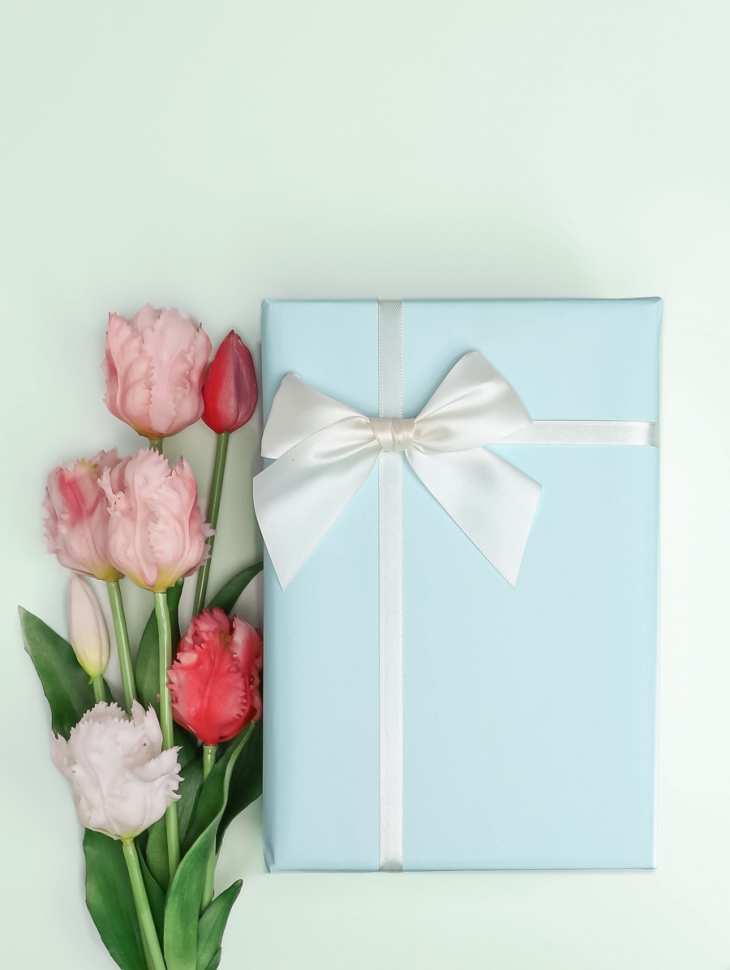 Пленка матовая 65мкм 58см х 10м двухцветная небесный/фисташковая пастель