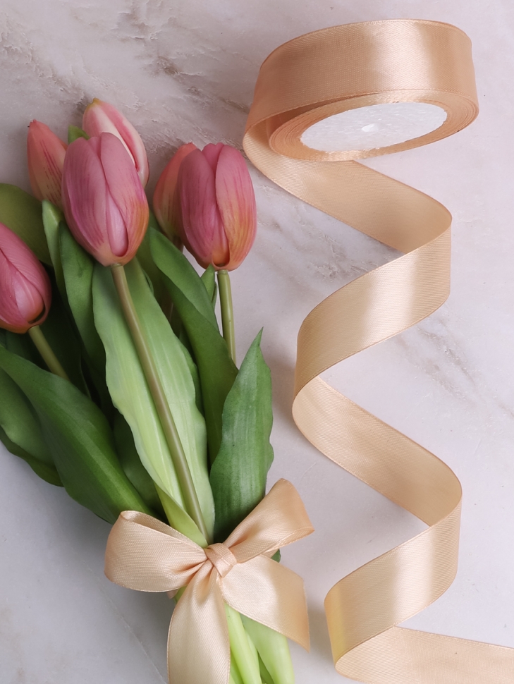 Лента атласная 25мм х 25 ярд JD бежевый Лента атласная 25мм х 25 ярд JD бежевый