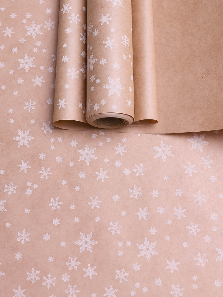 Бумага крафт 70г/м2, 70см x 10м, Снежинка NEW, белый Бумага крафт 70г/м2, 70см x 10м, Снежинка NEW, белый