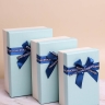 Коробка прямоугольник набор из  3шт 23х16х9см крышка голубая/белый,бант синий