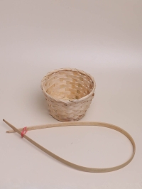 Кашпо плетеное бамбук D13x9.5/28см натуральный + ручка