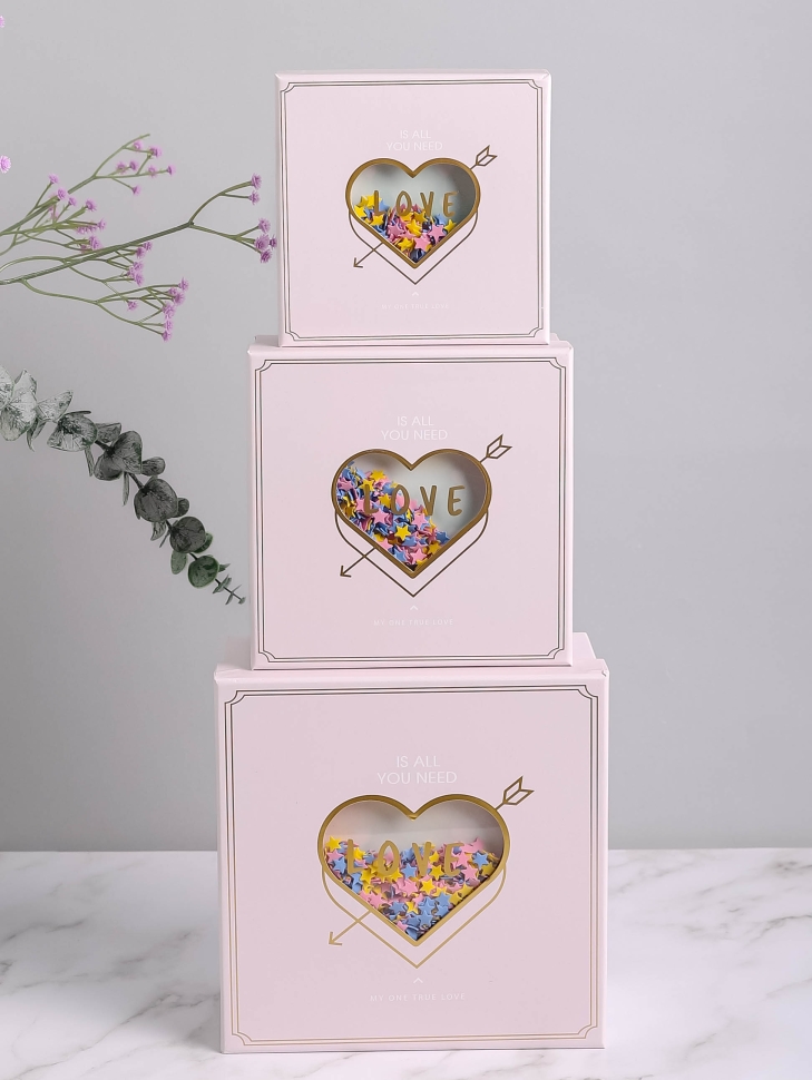 Коробка квадрат набор из 3шт 21,5x21,5x10см сердце розовый Коробка квадрат набор из 3шт 21,5x21,5x10см сердце розовый