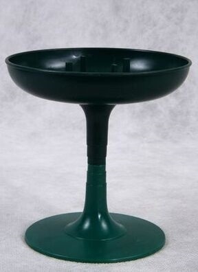 Поддон чаша на ножке 13х14см зеленая Поддон чаша на ножке 13х14см зеленая