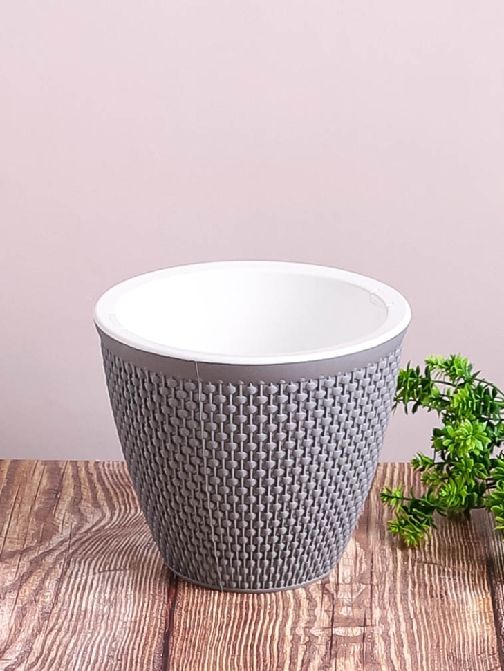 Кашпо из пластика "Ротанг" 3л. h16.5см,d19 серый жемчуг Кашпо из пластика "Ротанг" 3л. h16.5см,d19 серый жемчуг