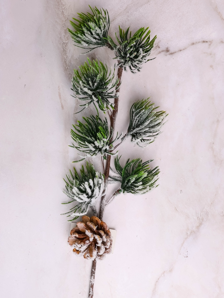 ИЦ Ветка сосны 55см 156