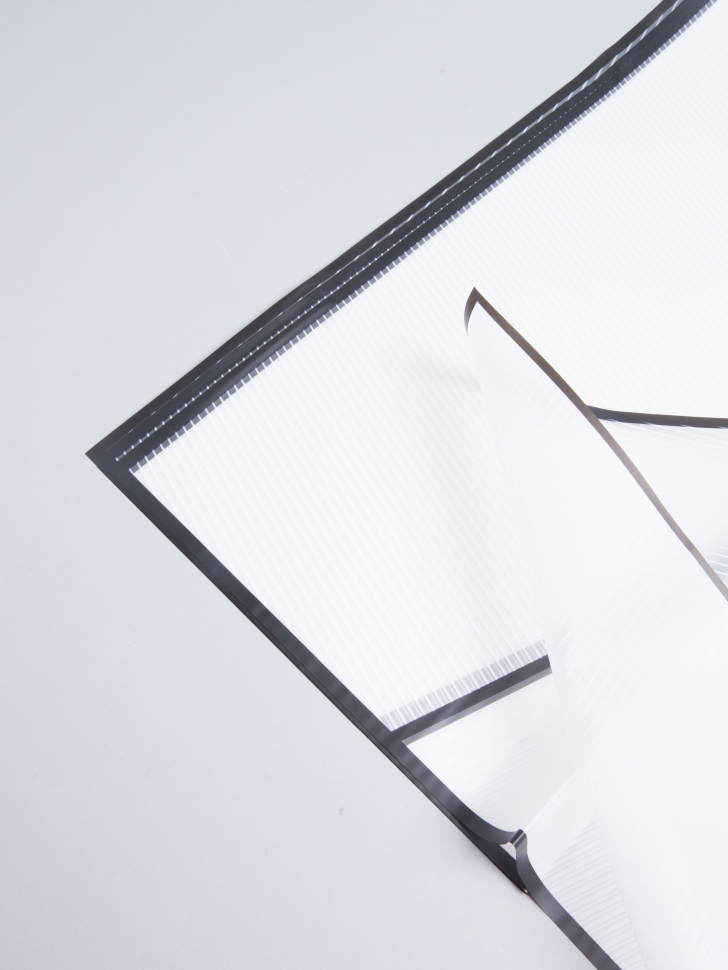 Пленка матовая 58смх58см 10 листов 50мкм Полоски белый с черным кантом