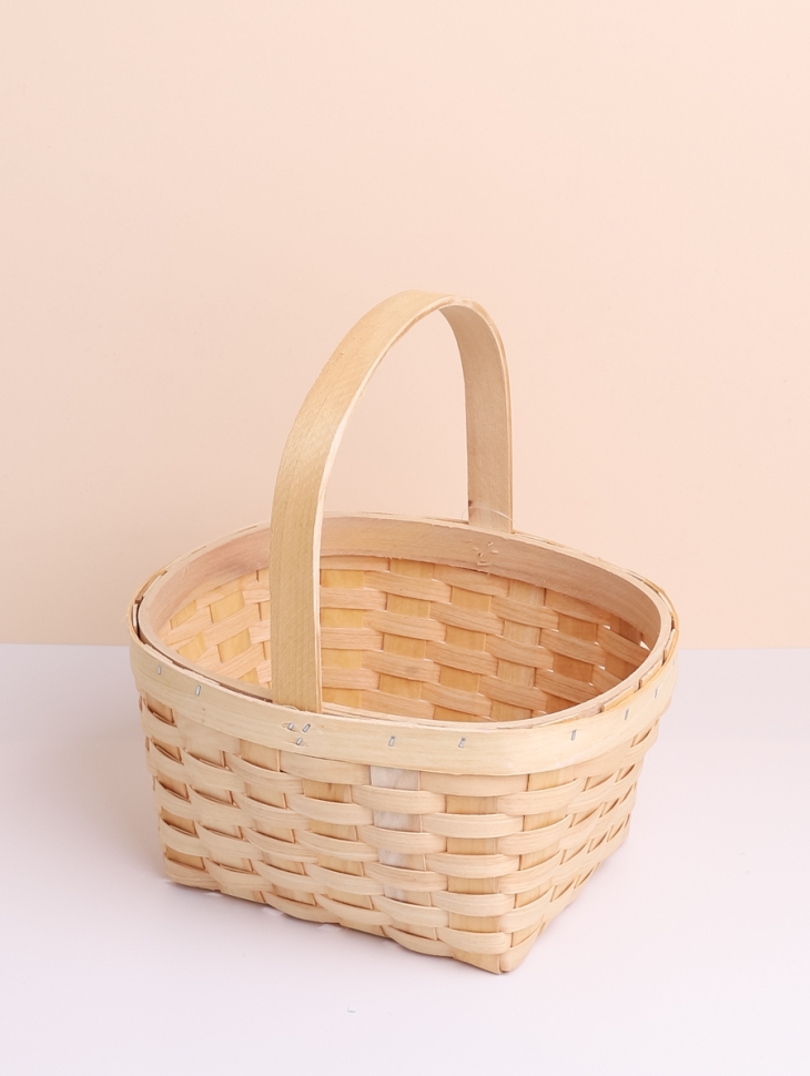 Корзина плетеная (ель) 22х19х11/26см натуральный Корзина плетеная (ель) 22х19х11/26см натуральный